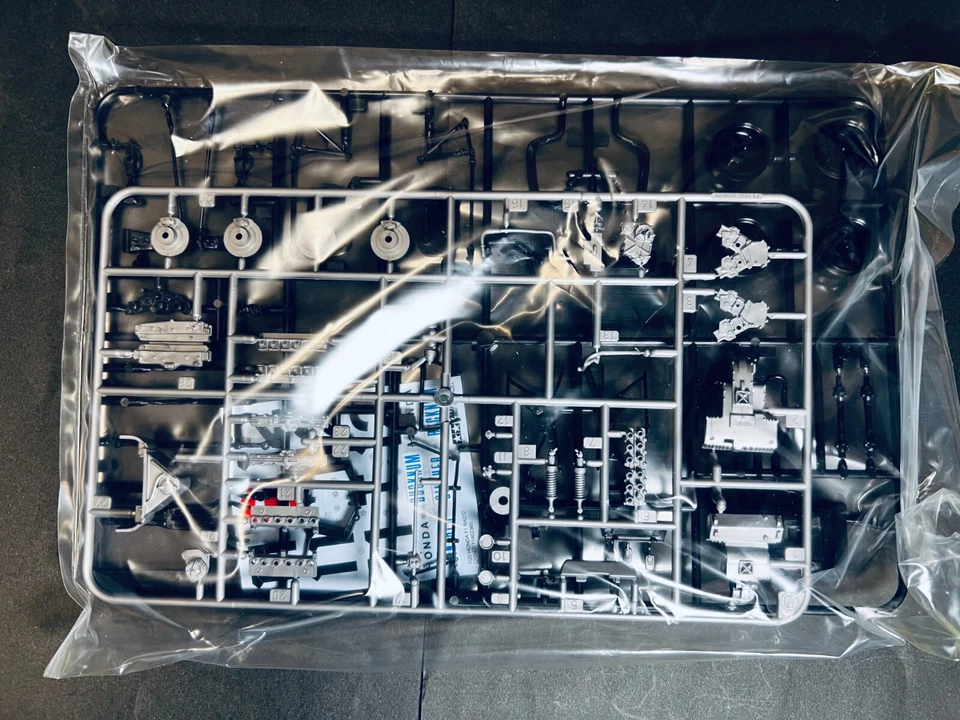 TAMIYA 1/20 HONDA RA272 1965MEXCO F1. Articolo 20043 dal Giappone - Immagine 3 di 4