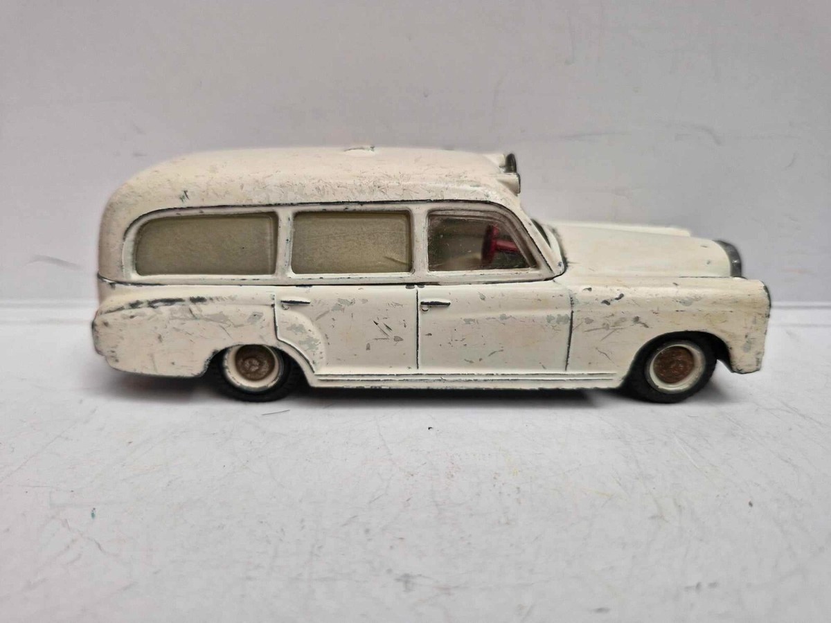 Tekno 1/43 – Mercedes 220 S Break Pompiers – Très Bon état Sans Boîte