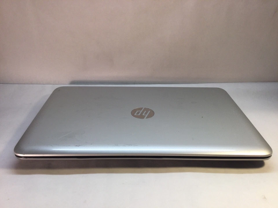 HP Pavilion 15-E028US 15" Laptop AMD A6-530M APU Radeon- BOOTS TO BIOS-MZ - Image 2 of 4