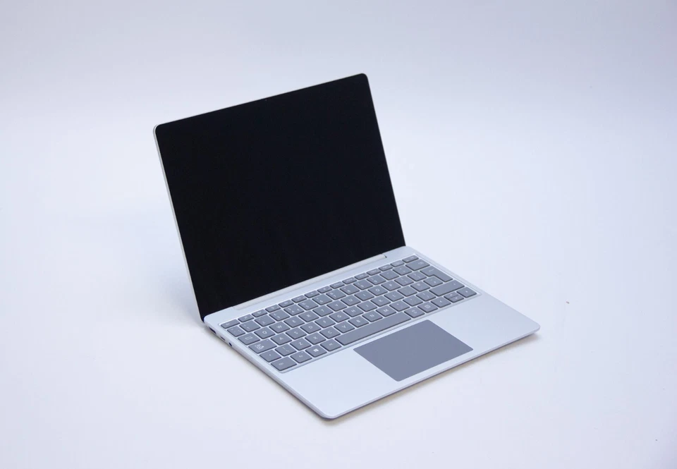 Microsoft Surface Laptop Go Touchscreen i5 10th Gen 8GB RAM 128GB SSD Windows 11 - Image 2 of 4