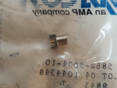 TE Connectivity 5862-5004-10 RF Connector / Coax OSX
