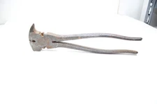 Vintage UTICA No. 1932 Fence Pliers Hammer Snips MULTITOOL