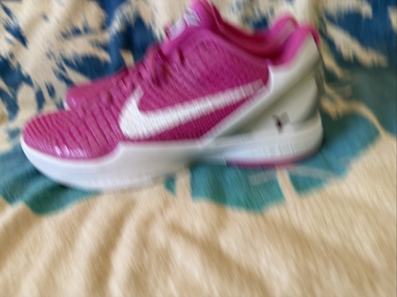 Size 11 - Nike Zoom Kobe 6 Think Pink  - 429659-601 Kay Yow image 3