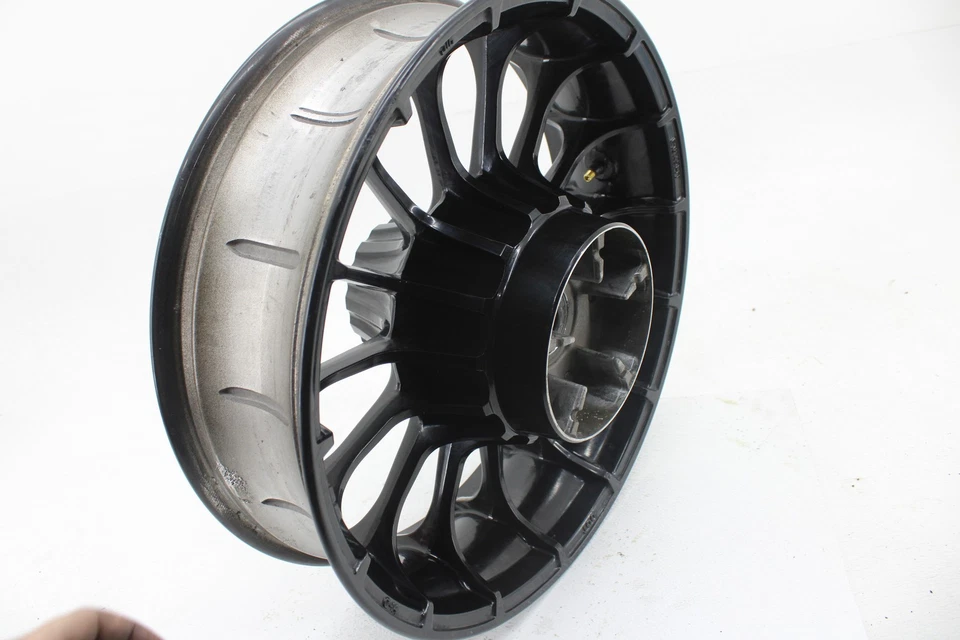 Harley-Davidson Touring Electra Glide 2016-2019 rueda trasera Foto 2 de 4