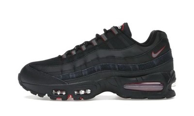 Nike Air Max 95 Racing Pack Black University Red Sneaker GR. 44 IH1228-003 Neu
