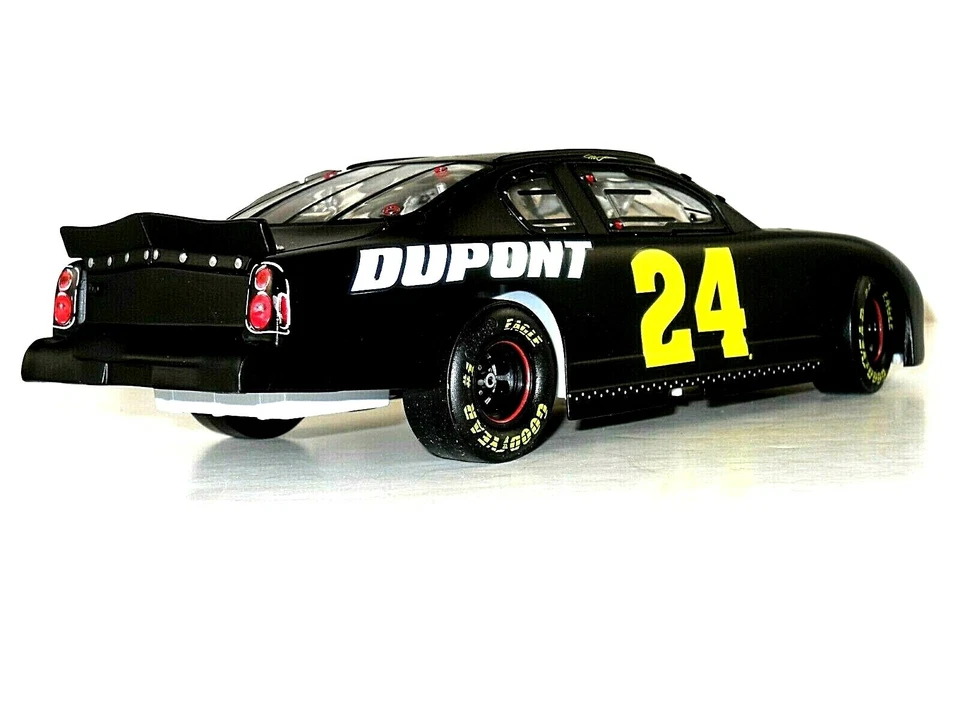 JEFF GORDON RETRO CUSTOM YELLOW SKULL & CROSSBONE #24 CHEVY BLACK 1/24 TEST CAR - Image 4 of 4