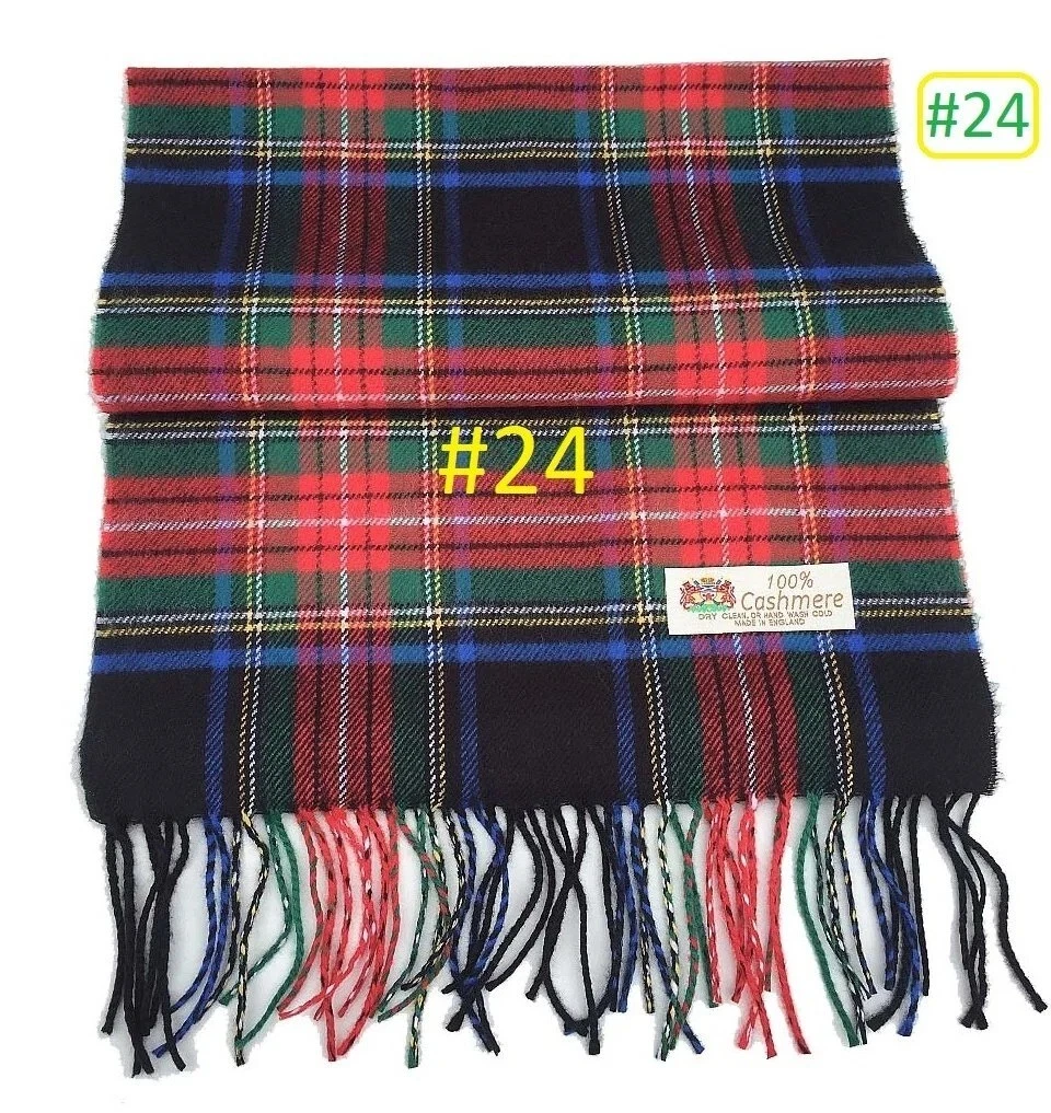 Red and white cashmere scarf outlet