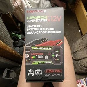 Life PO4 & 12v Jump Starter