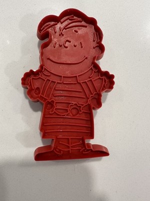 Vintage Red Charlie Brown Cookie Cutter - Peanuts Gang - United Feature - 4.5 