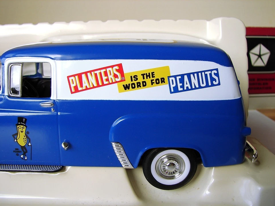 Planters Peanuts 1957 Dodge Delivery Truck 1/24 Diecast Model Coin Bank - Image 3 of 4
