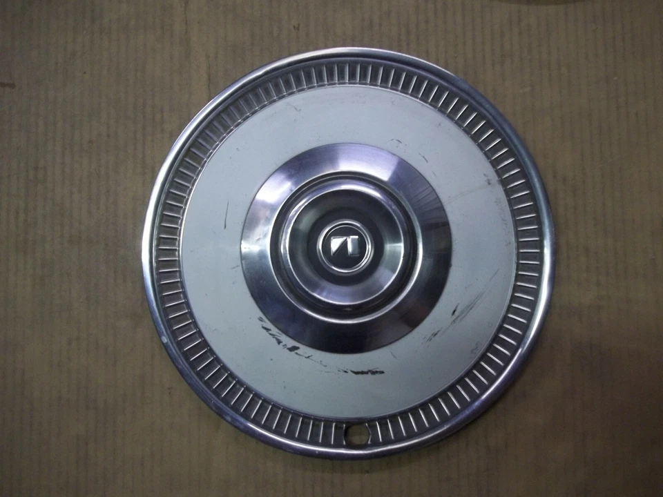 Tapacubos AMC Pacer Concord Gremlin Hornet Matador Tapacubos Tapacubos 14" BLANCO OE Foto 3 de 4