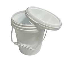 LEE FISHER SPORTS 1 gallon bucket with lid white (2 Pack)