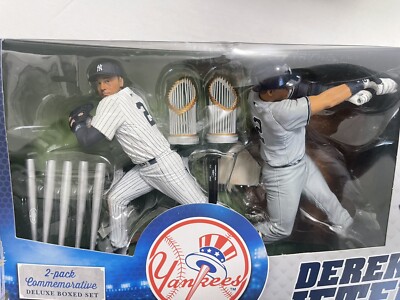 MLB - Derek Jeter 2-pk Commemorative NY Yankees Deluxe Boxed Set