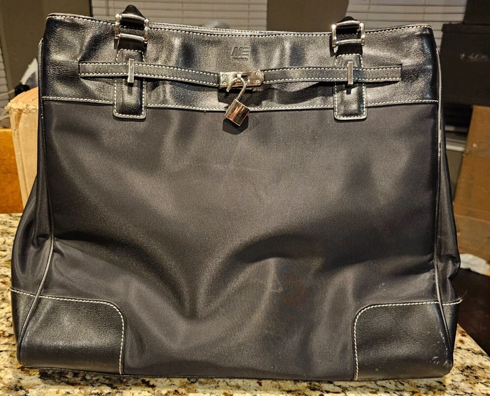 "Bolso de mano para computadora portátil Mobile Edge 18"" Madison" Foto 3 de 4