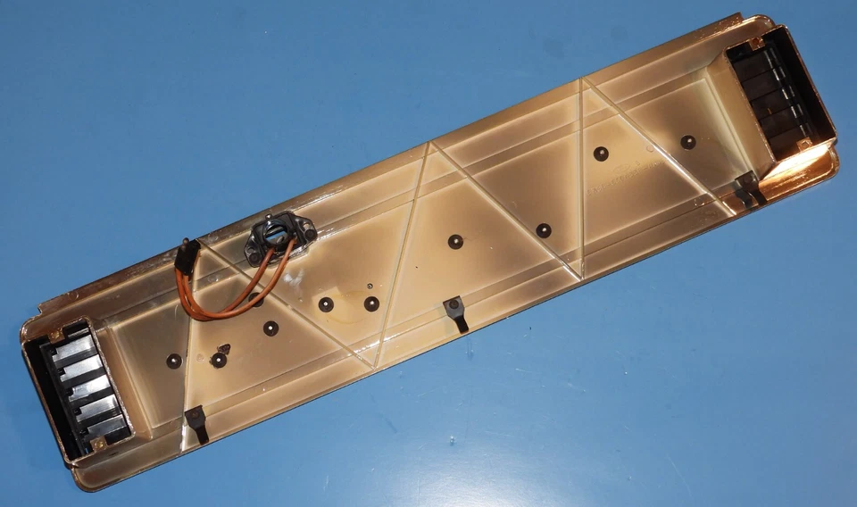 Lincoln Mark IV 1973-76 OEM borde de bisel de tablero de grano de madera con respiraderos y sensor Foto 4 de 4