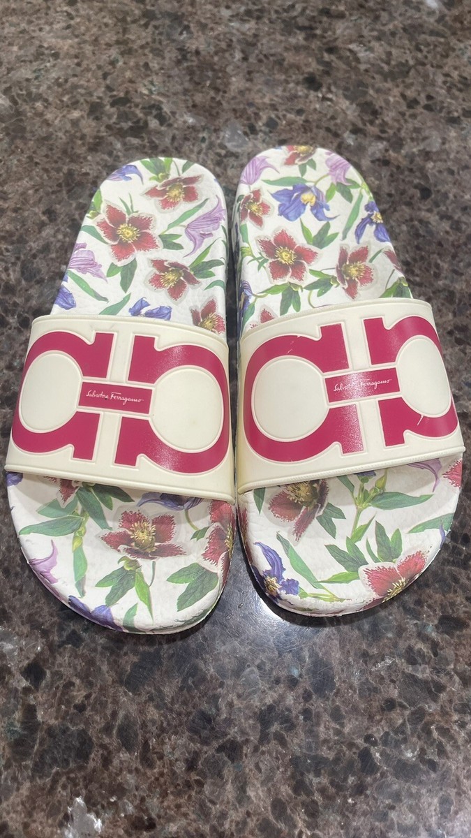 【送料&関税込】Ferragamo Slide Sandal Flat slide with Gancini ornament - Women | Ferragamo