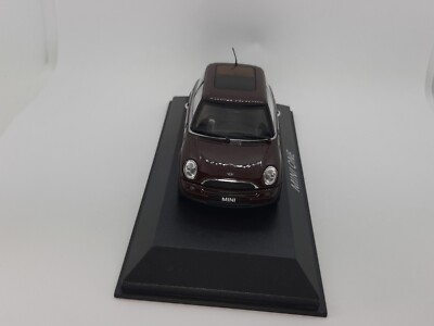 Minichamps Mini Cooper Mini One 1/43 Diw-Cast Model Loose Damaged