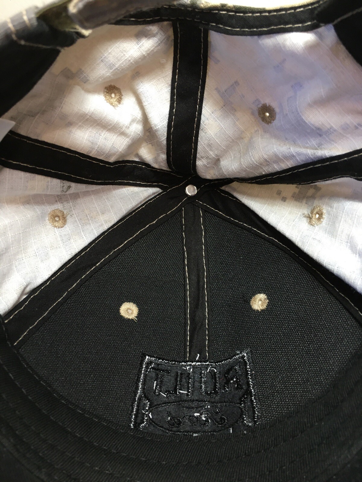 Picture 5 of 6