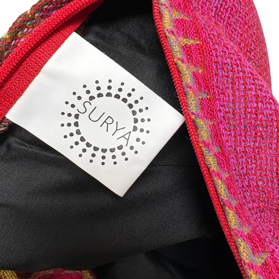 pillow cover SURYA wool weave floral 19x19 zip close NWT 1 cover boho hippie - Image 4 of 4