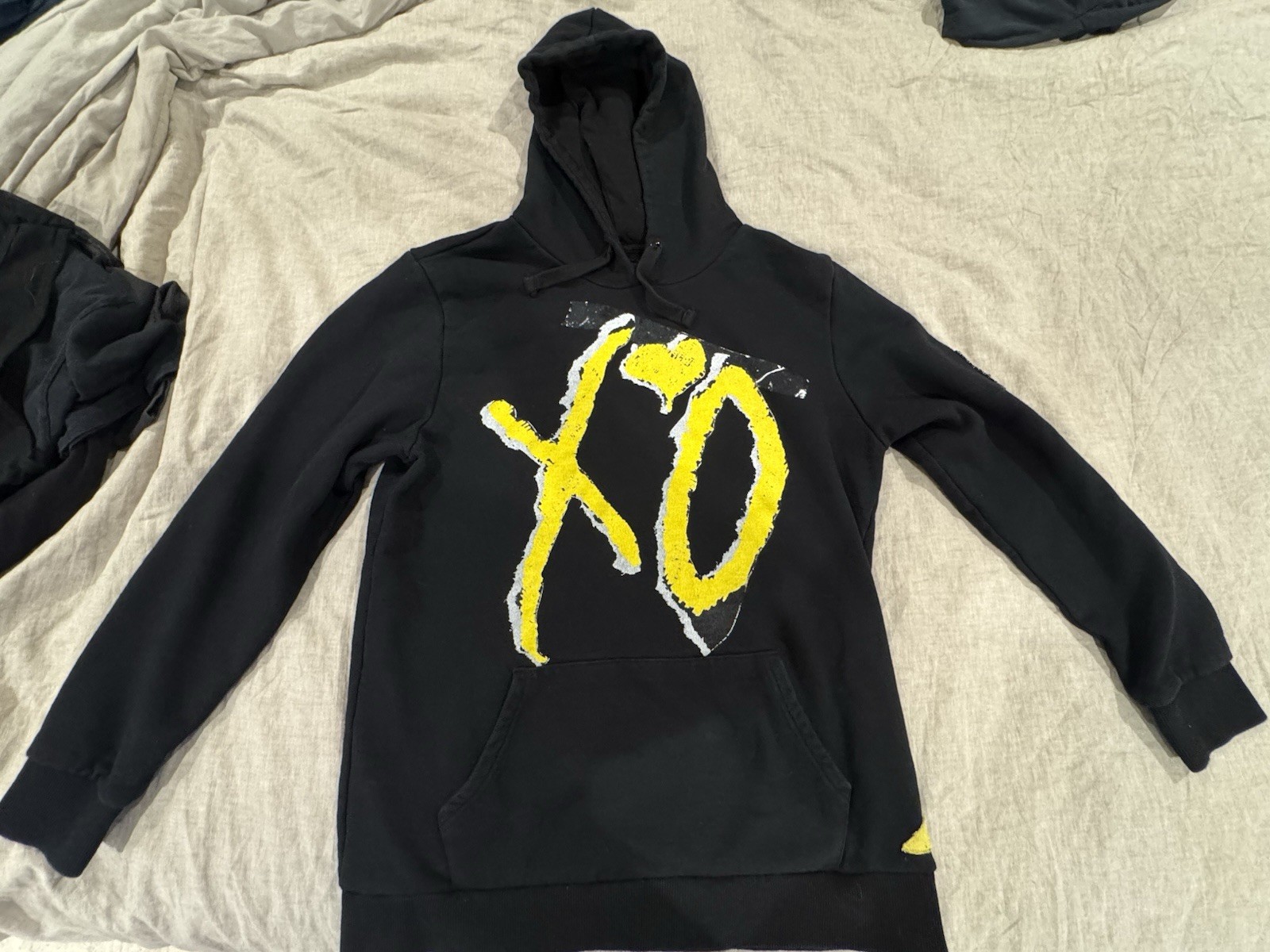 XO THE WEEKEND SWEATSHIRT - BLACK, BBM-01, Size Medium. Perfect Condition, Rare!