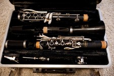 Bundy Selmer Resonite Bb Clarinet - Excellent Condition, Case Maintenance Kit