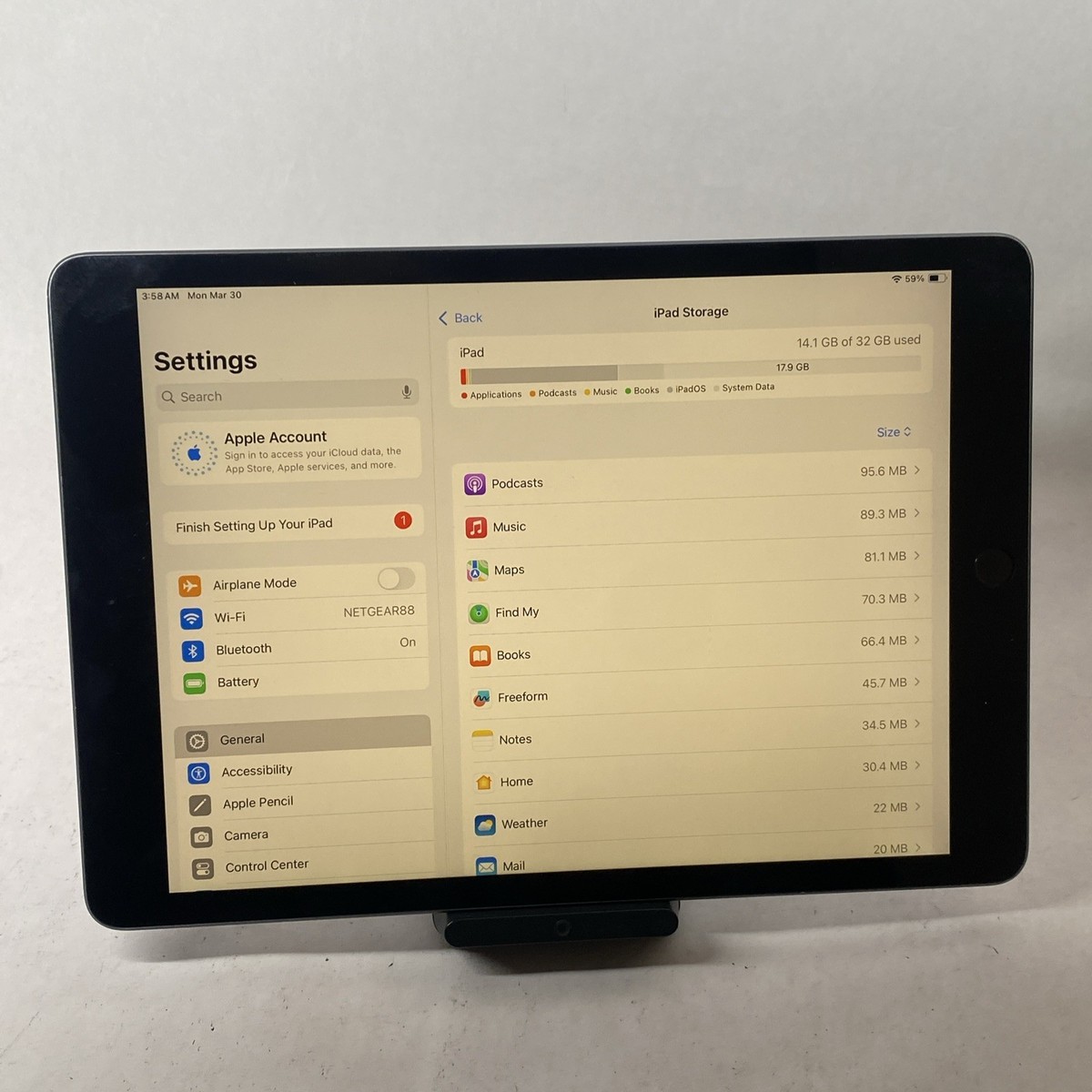 Apple iPad 7th Generation 10.2-Inch Wi-Fi 32GB Space Gray MW742LL