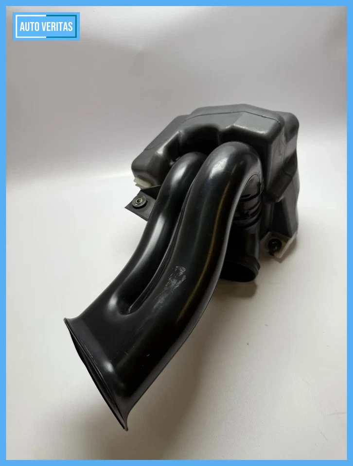 Original Honda Prelude Air Intake Resonator Chamber 17230-P5k-000 - Image 2 of 4