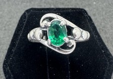 Sterling Silver Green Stone Ring Size 6.75