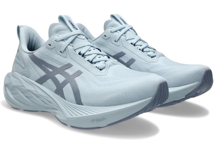 ASICS Novablast 4 LE Mens 9.5 M Cool Grey/ Grey Blue 1011B887-020 NWB