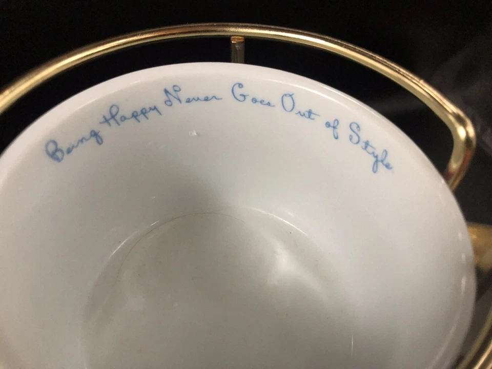 Juego de 4 tazas apilables Lilly Pulitzer 8,8 oz Caddy Stand Target Foto 3 de 4