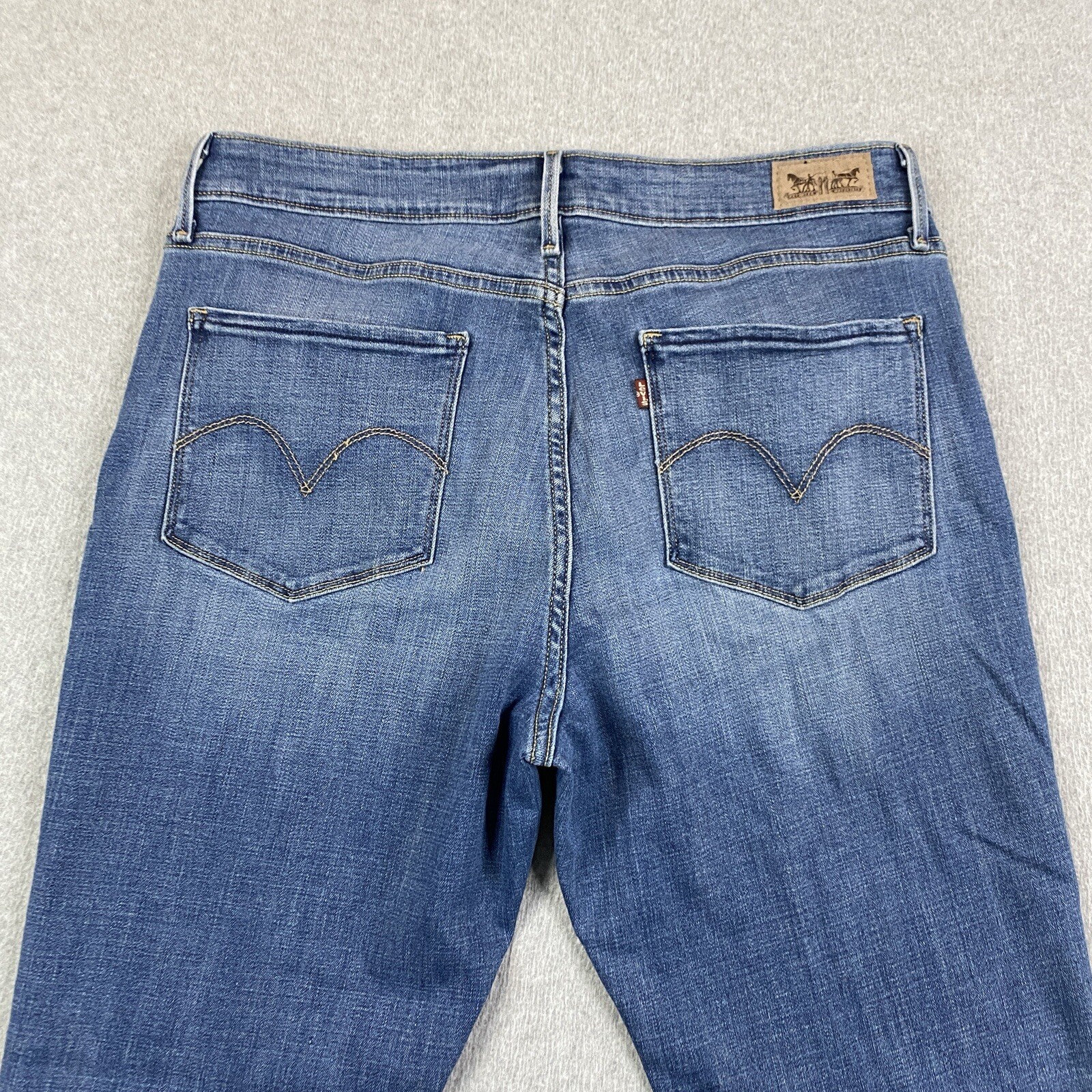 Levis Jeans Womens 14S 32x30 Mid Rise Skinny Stretch Denim Western Casual Mom