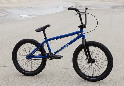 Sunday Primer 20 Zoll Kinder BMX Fahrrad - Blau + (gratis Helm) 
