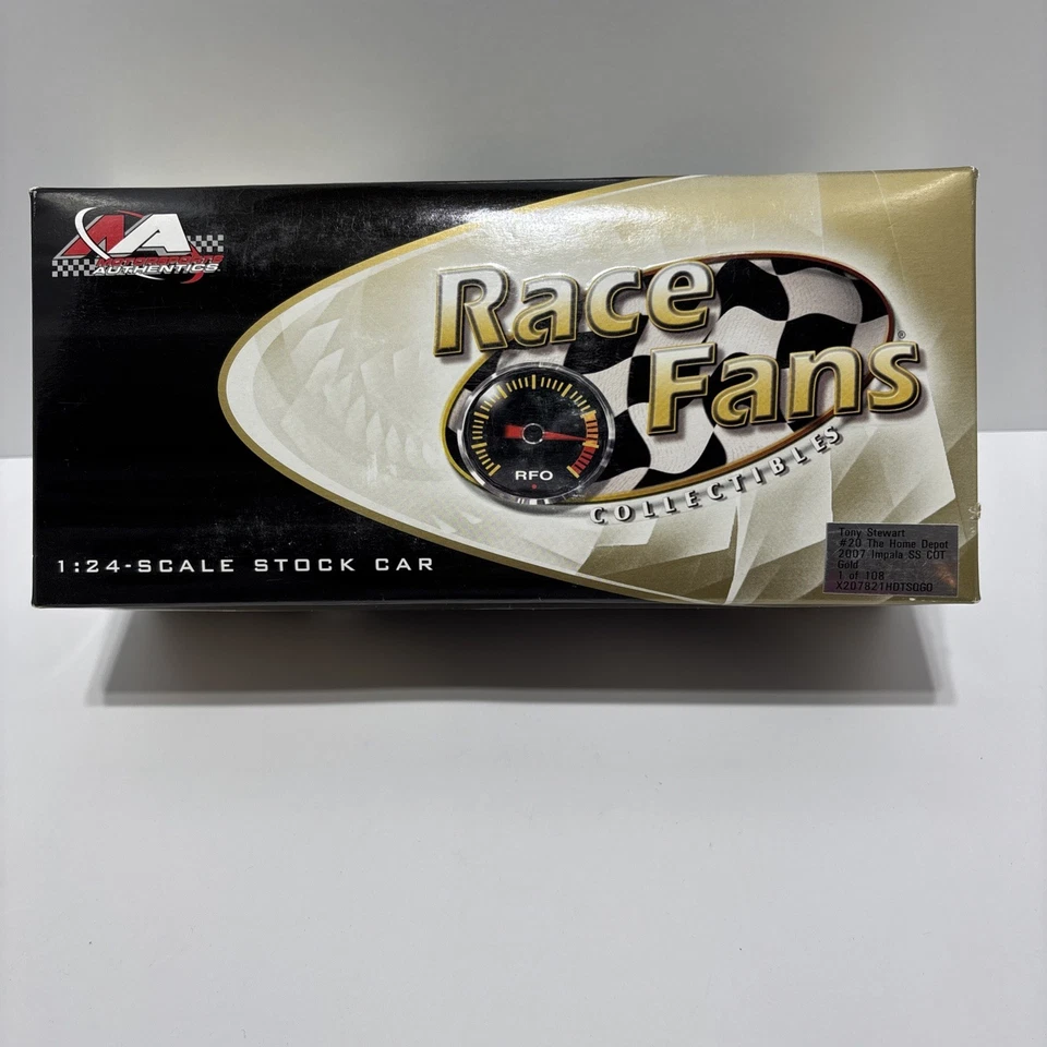 Tony Stewart #20 The Home Depot 2007 Impala SS COT Oro (1 de 108) Oro 24k Foto 2 de 4