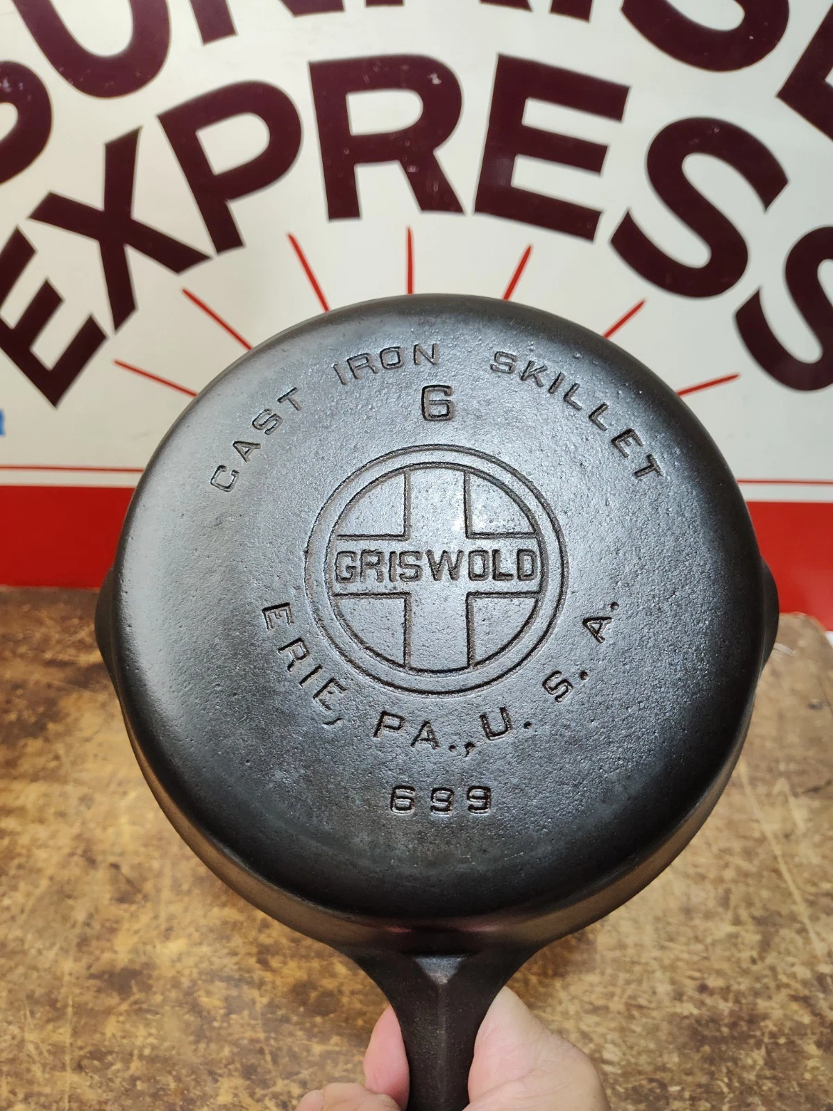 "Fully Restored" GRISWOLD #6 Cast Iron Skillet Pan 8" Large Logo Seasoned