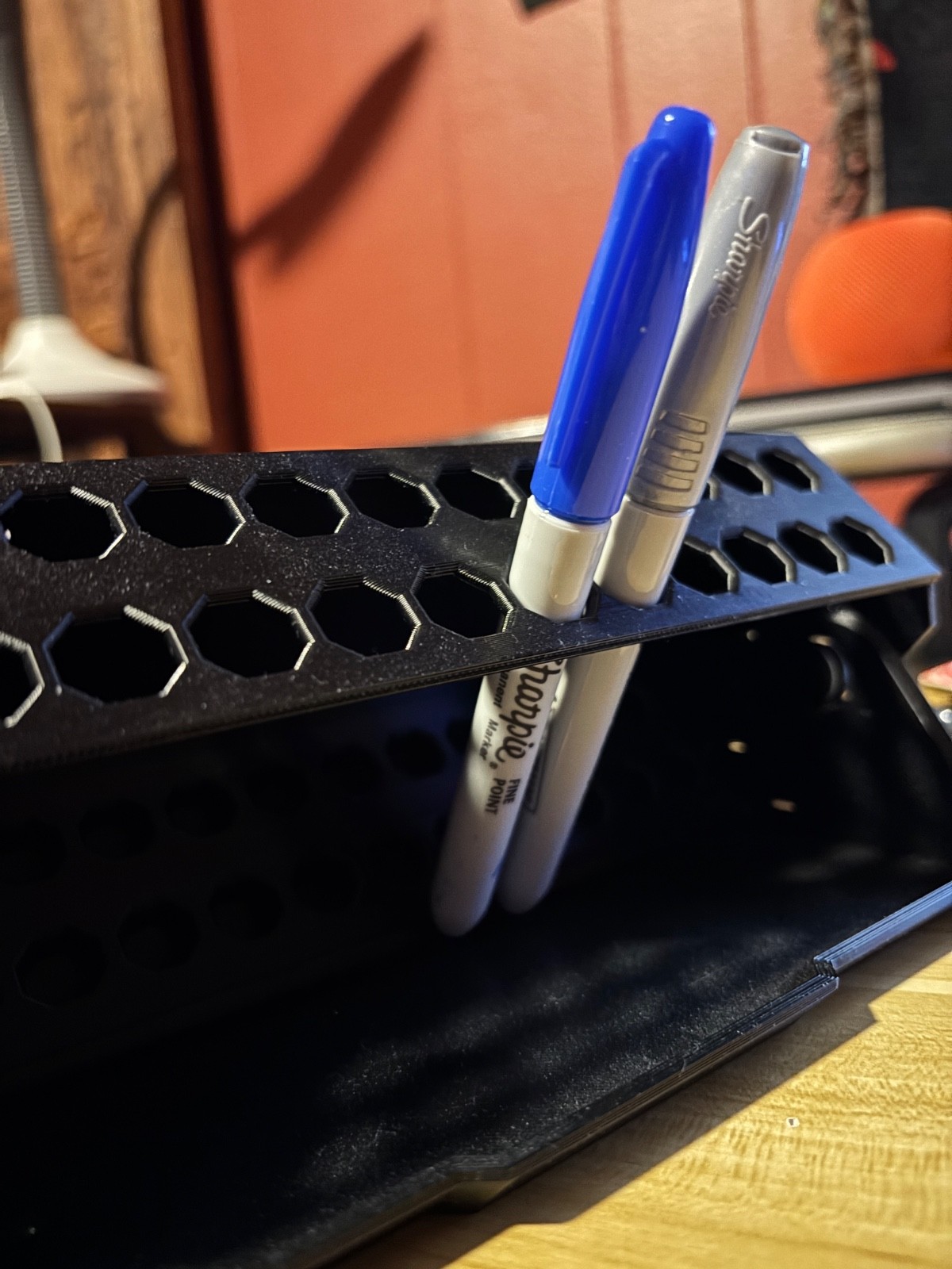 BorderBox 24-Slot Sharpie Holder / Display Organizer for Fin