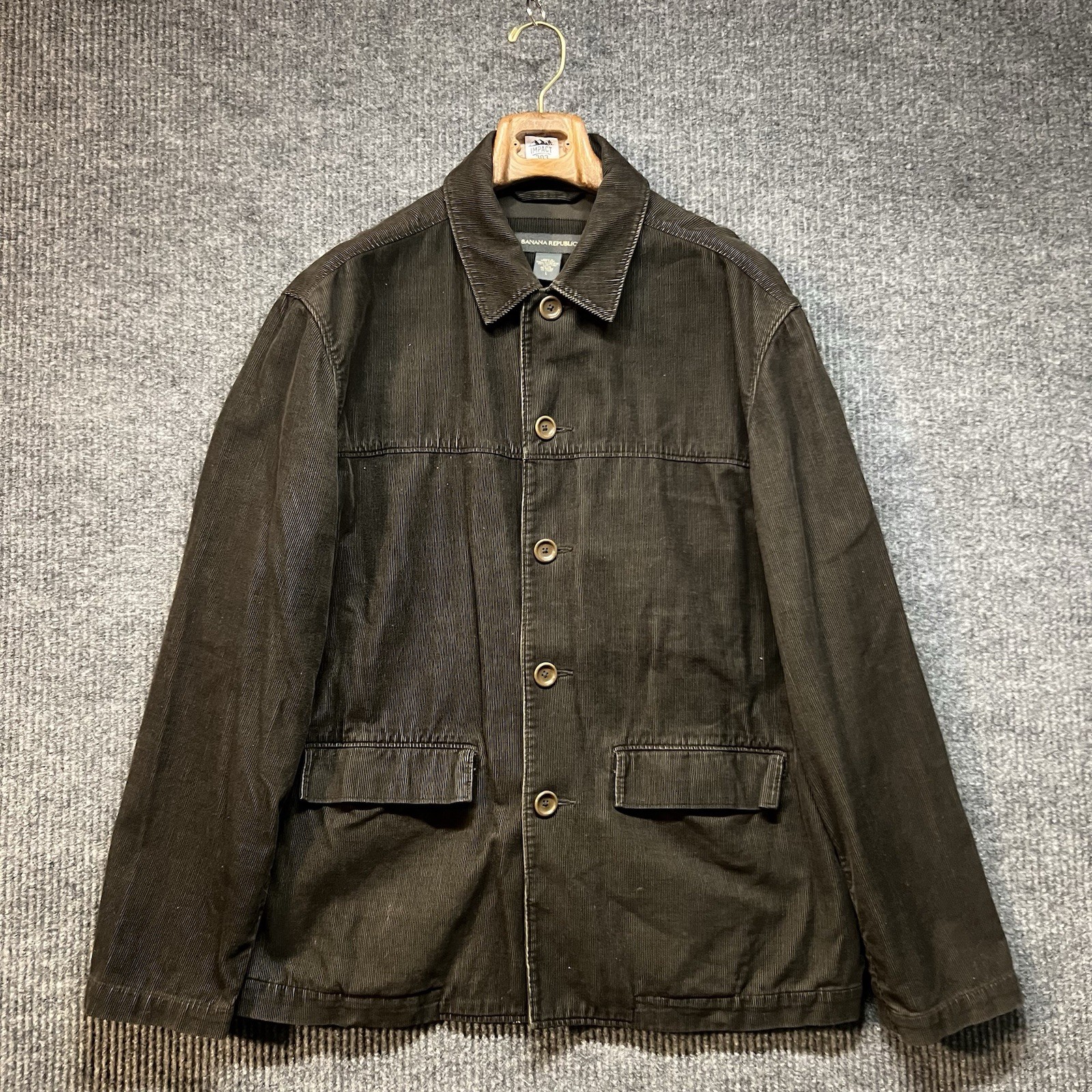 Vintage Banana Republic Brown Corduroy Button Down Shirt Men’s Size Large Y2K