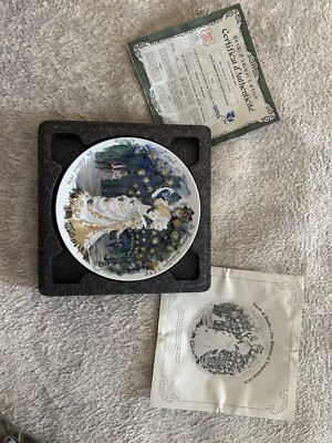 Sarah En Tournune -With Certificate Of Authenticity 