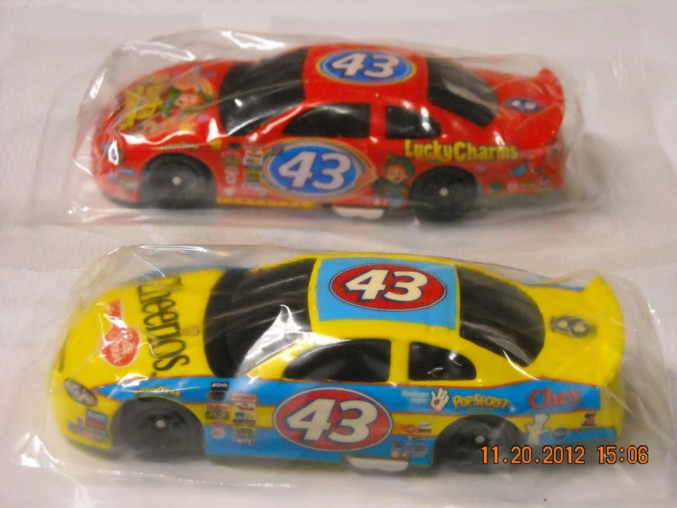 Richard Petty Hot Wheels Cereal Prizes Cheerios Lucky Charms Wheeties Sellado F1  Foto 4 de 4