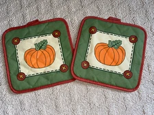 Pumpkins Theme Quilted Cotton Pot Holders/Hot Pads Set of 2 NWOT New!