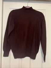 Vintage Bloomingdale’s Yellow Wool Turtleneck Thin Knit Sweater Sz S Italy