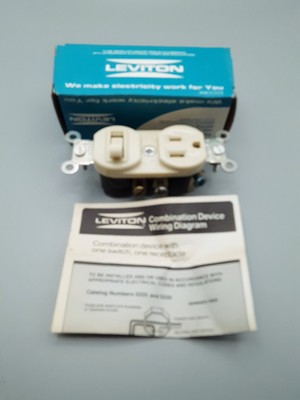 Leviton 15 Amp Combination Switch and Outlet, Ivory 5225I