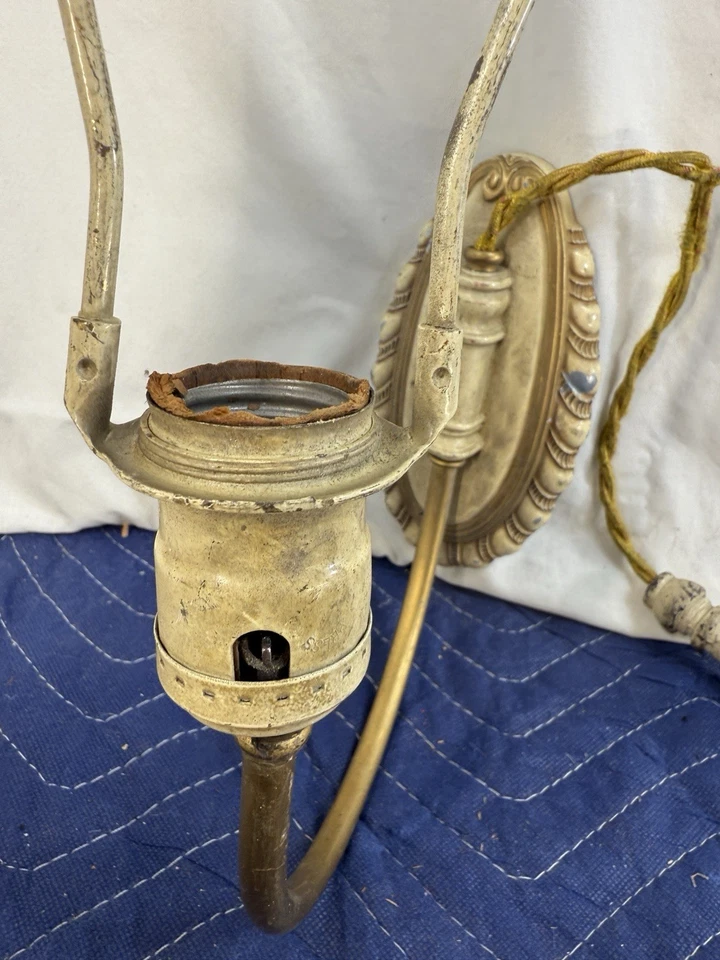 Antique Neoclassical Metal Single Wall Sconce For Repair - Image 3 of 4