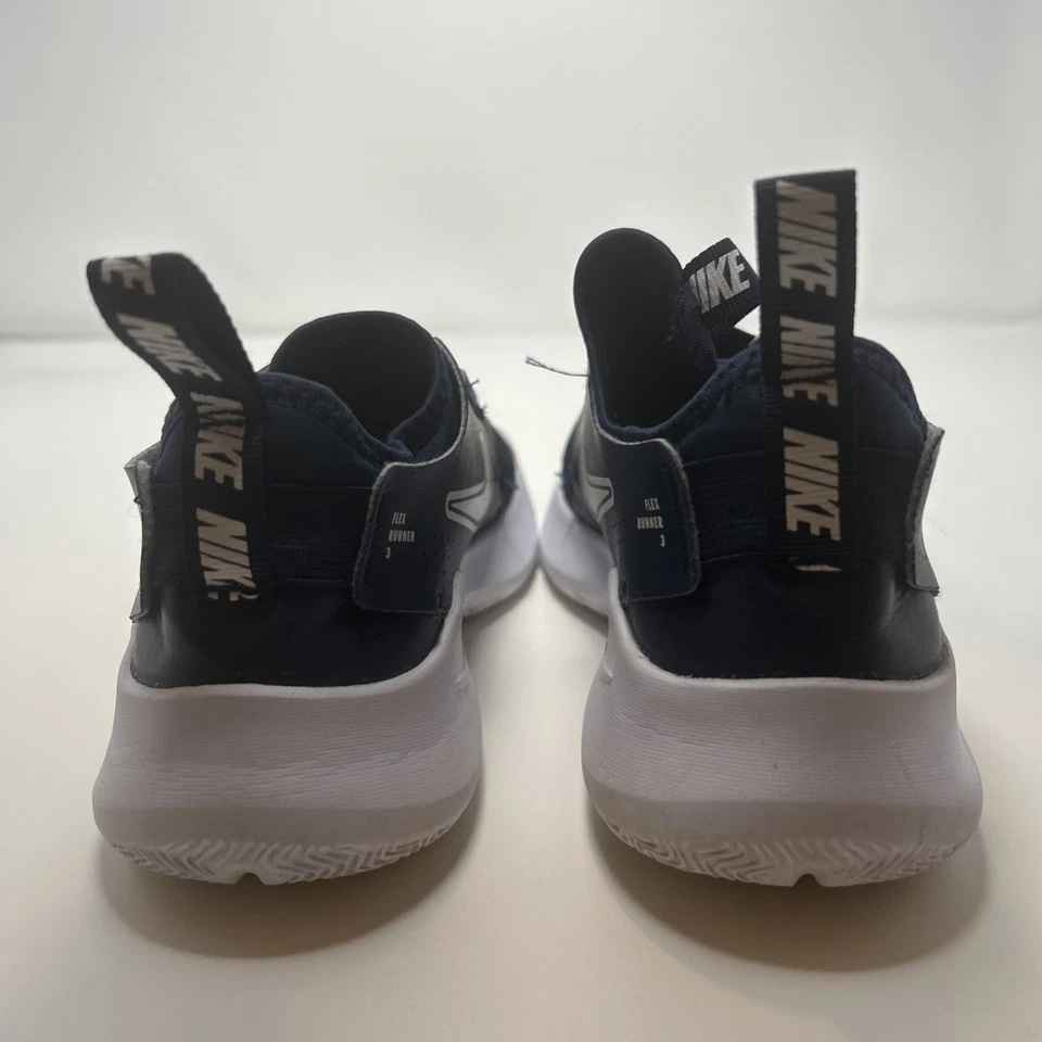 Nike Flex Runner 3 (GS) EE. UU. Talla 7Y Niño Grande Medianoche Azul Marino/Blanco Zapatos FN1294-403 Foto 4 de 4