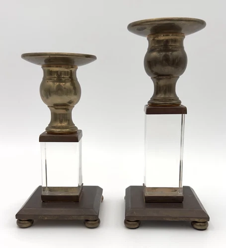 2 VINTAGE MCM LUCITE & BRASS CANDLEHOLDERS 6.25” & 7.25” TALL