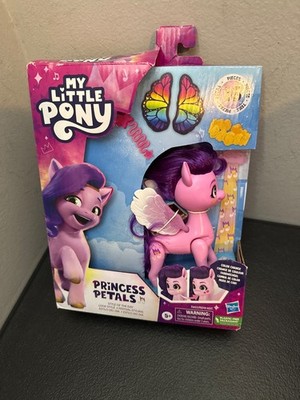 My Little Pony Toys Princess Pipp Petals Style of The Day, box damaged