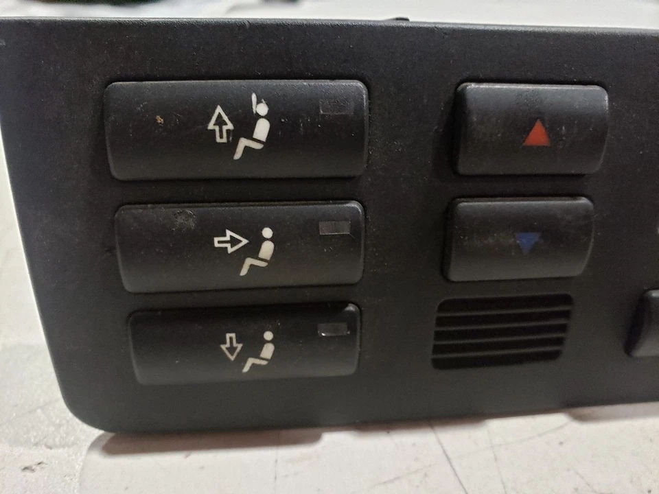 Control de temperatura climático - BMW 330CI Conv E46 LCI 2004 - 01-06 OEM 6931604 Foto 2 de 4