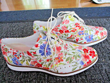 Cole Haan OriginalGrand Floral Wingtip Oxford 9 B Women W25335 Leather Comfort