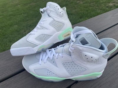 Nike Air Jordan 6 Women Size 11 Retro Mint Foam White/Gray DQ4914-103 (W11/M9.5)