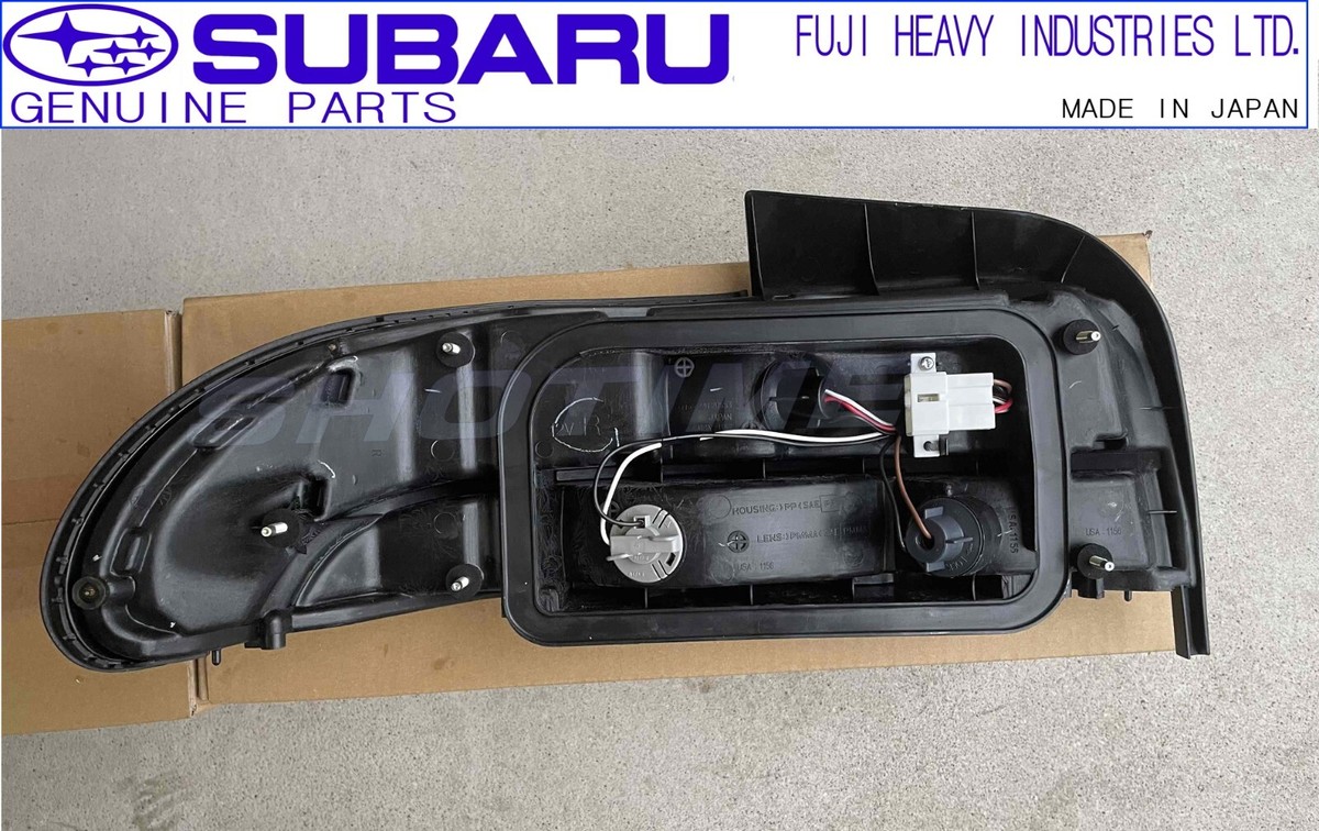 SUBARU GENUINE GC8 Impreza WRX STI Right Side Clear Red Taillight