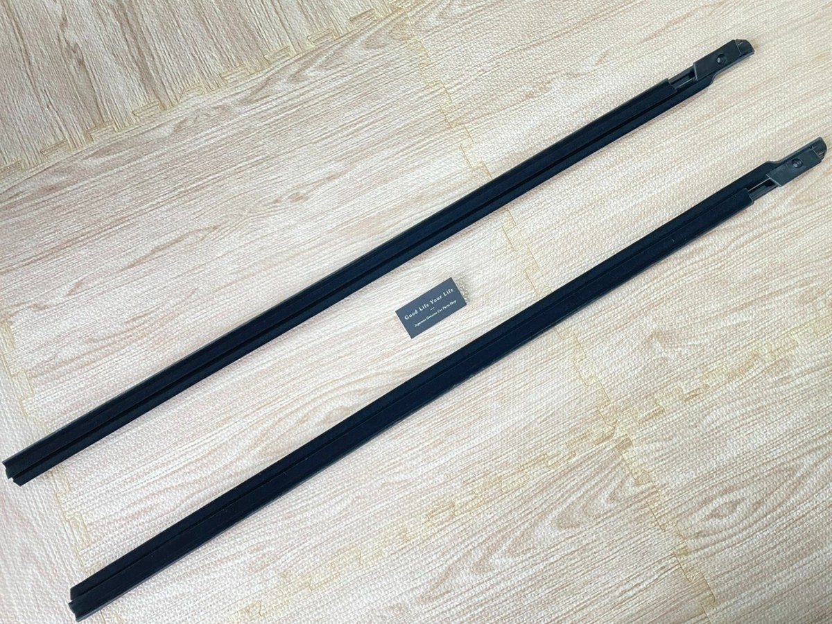 ボニック！ Nissan Genuine 240SX S13 89-94 Front Door Outside Moulding LH